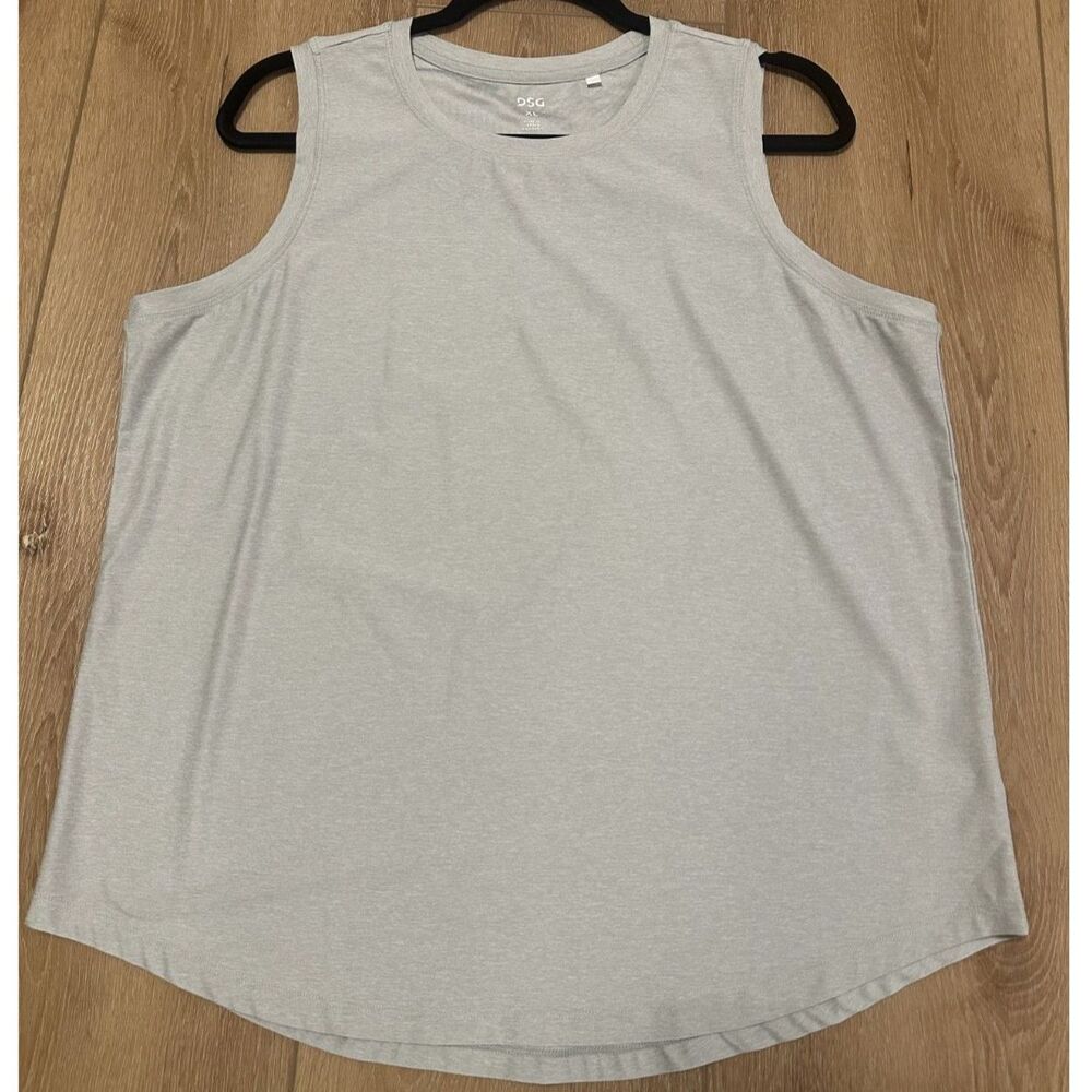 Women's DSG Gray Athletic Tank Top XL EUC!